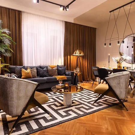 Qult - Maze Bucareste