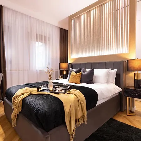 Qult - Maze * Bucharest